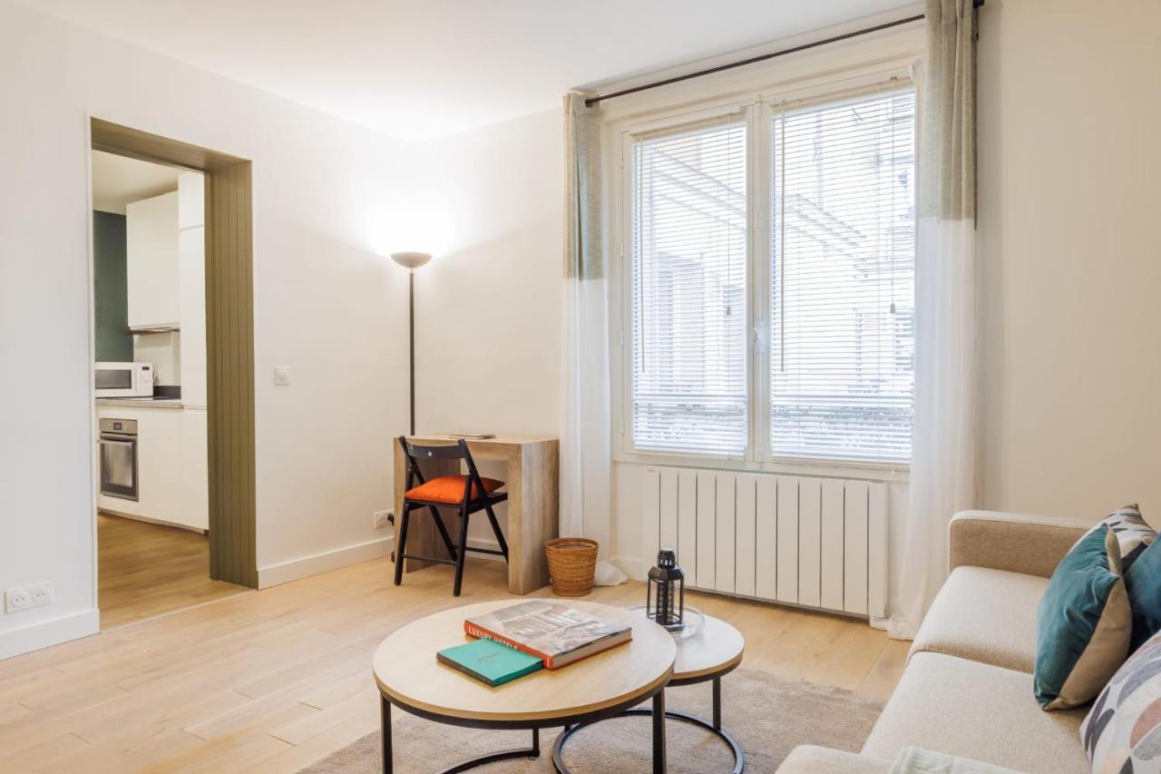 Appartement Authentic - 2p - Eiffel Tower Paris