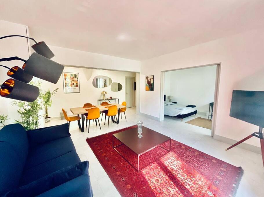 Apartment Gustave - Charming Eiffel Tower -