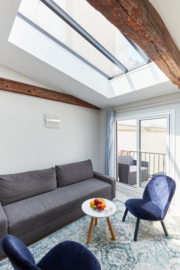St Germain Des Pres With Balcony Apartment *