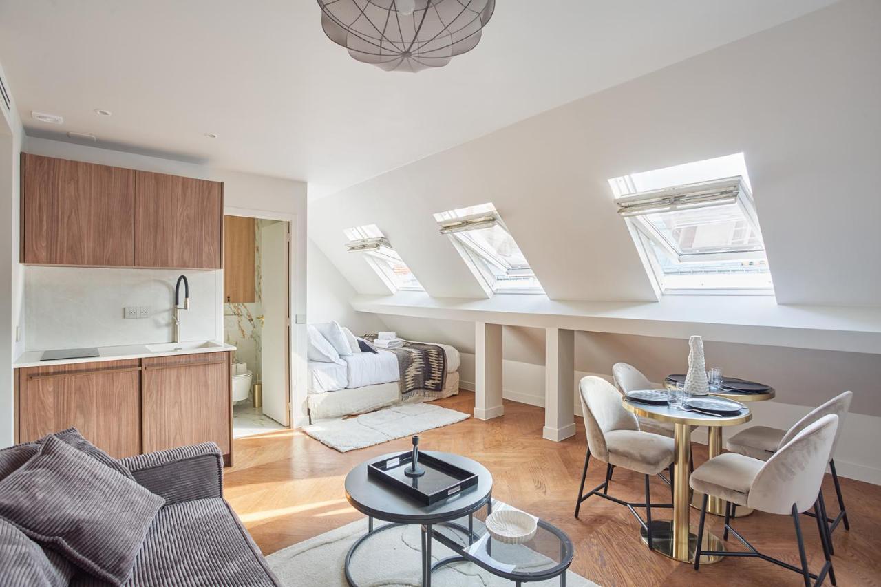 Apartment Centre De By Prestige