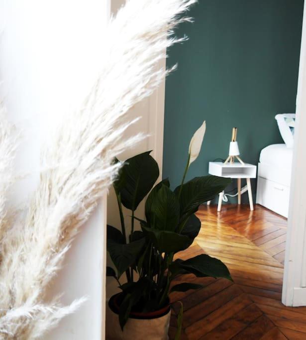 Haussmanannien Cosy - Republique Appartement Paris