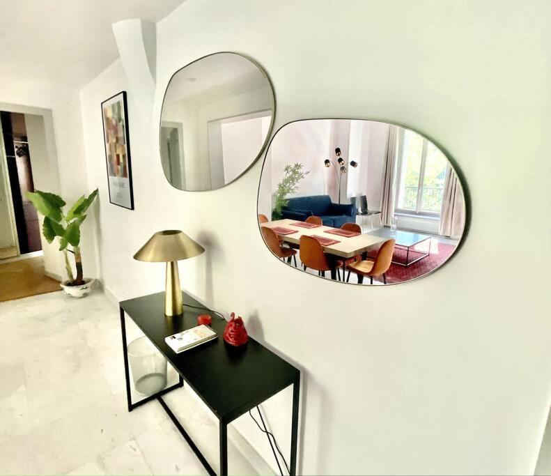 Gustave - Charming Eiffel Tower - Apartment