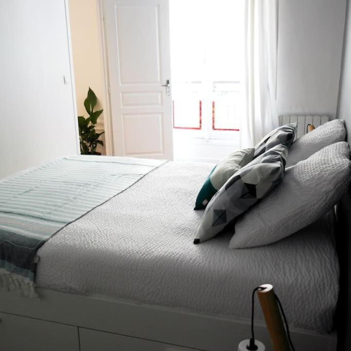 Haussmanannien Cosy - Republique Appartement