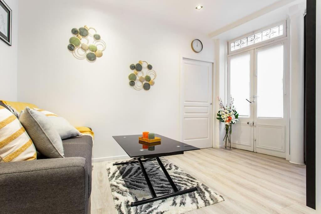 Apartment Bouquet Longchamp/iena Trocadero : Cosy
