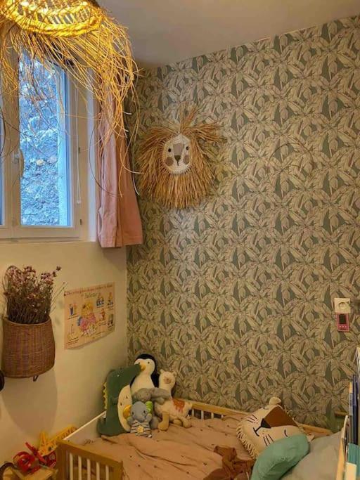 75009 50m2 Metro Poissonniere 3 Pers & Baby Appartement