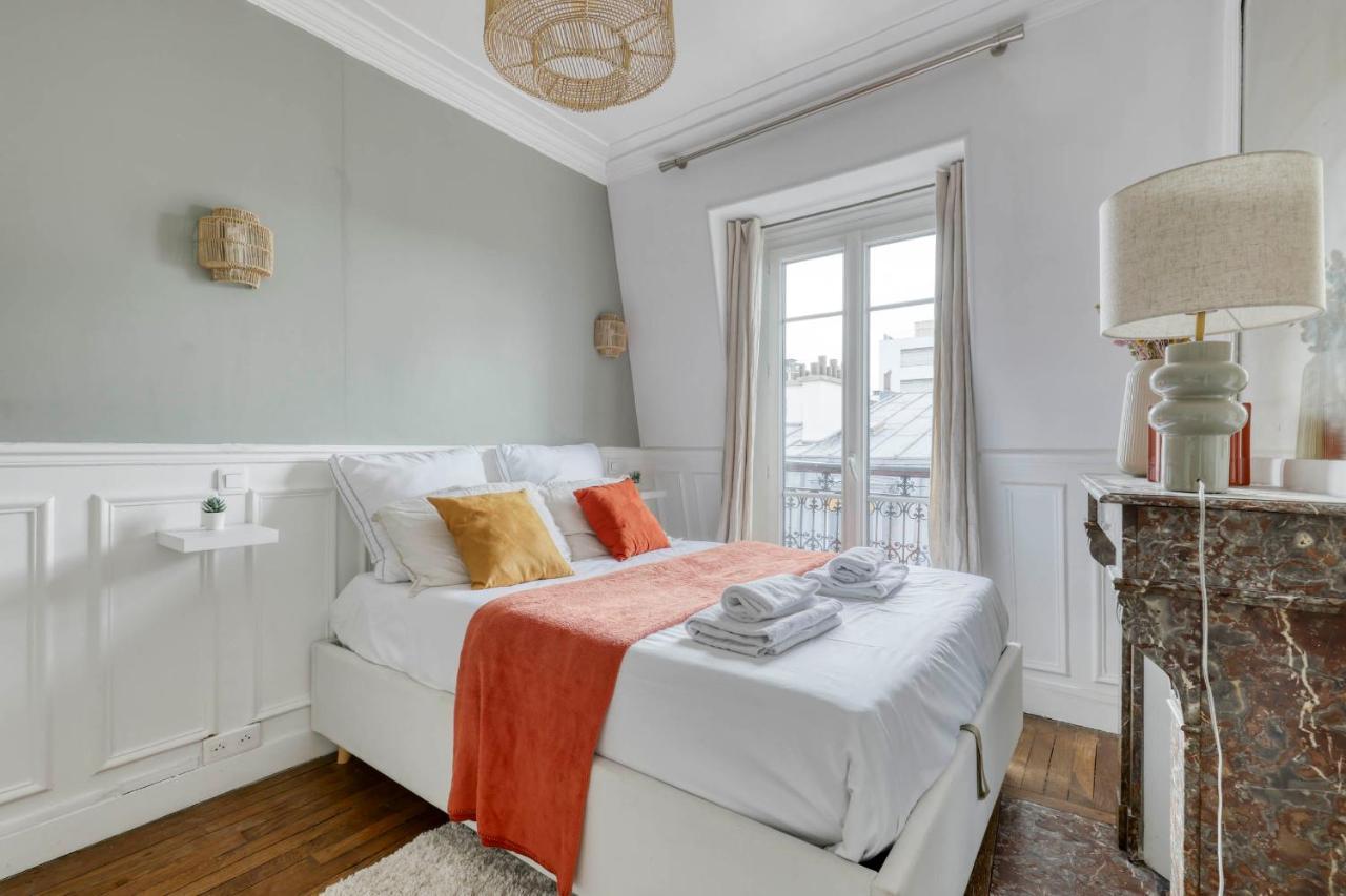 Nice And Authentic 2 Flat - Heart Of 11 Apartment Paris