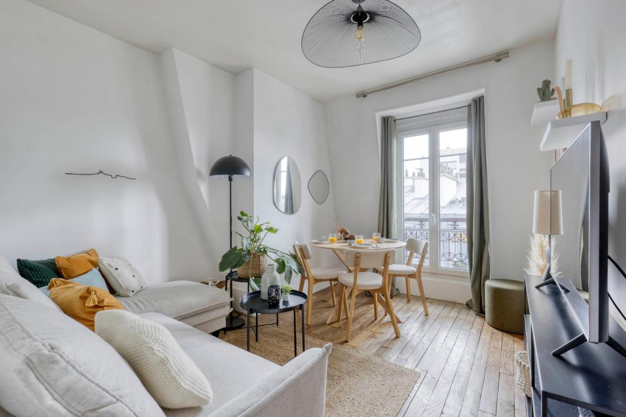 Nice And Authentic 2 Flat - Heart Of 11 Apartment *