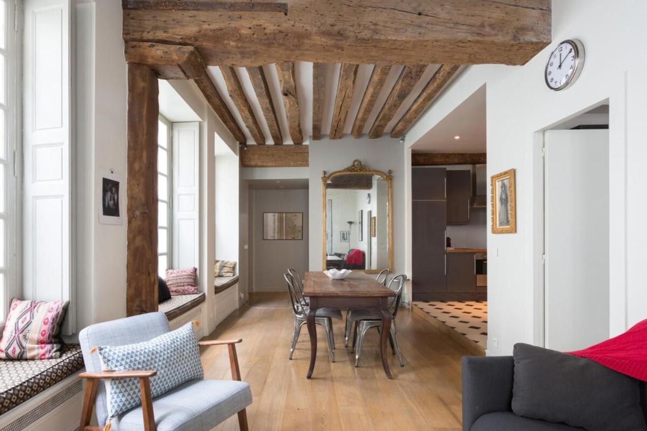 Charming In Le Marais Apartment *