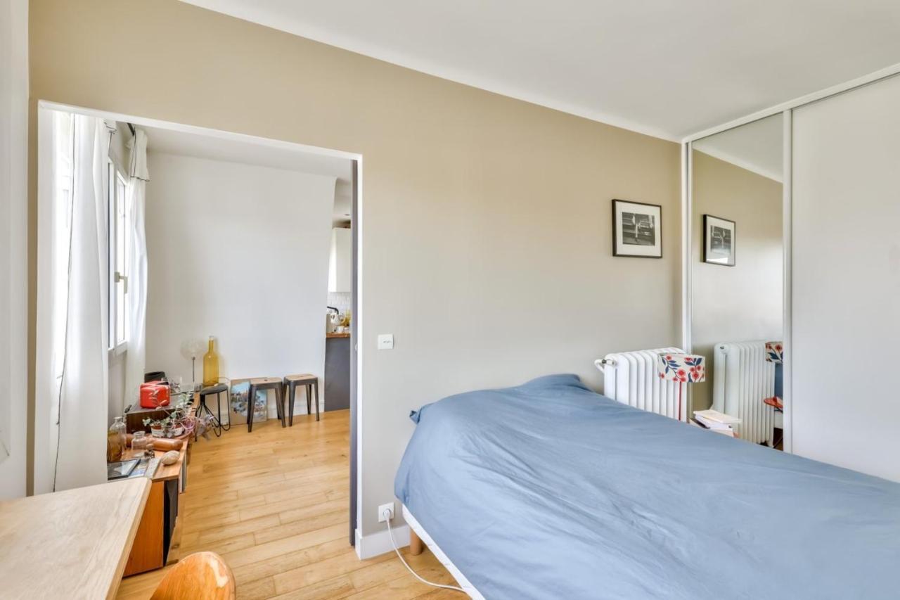 Sober For 2 People - 12e Apartment