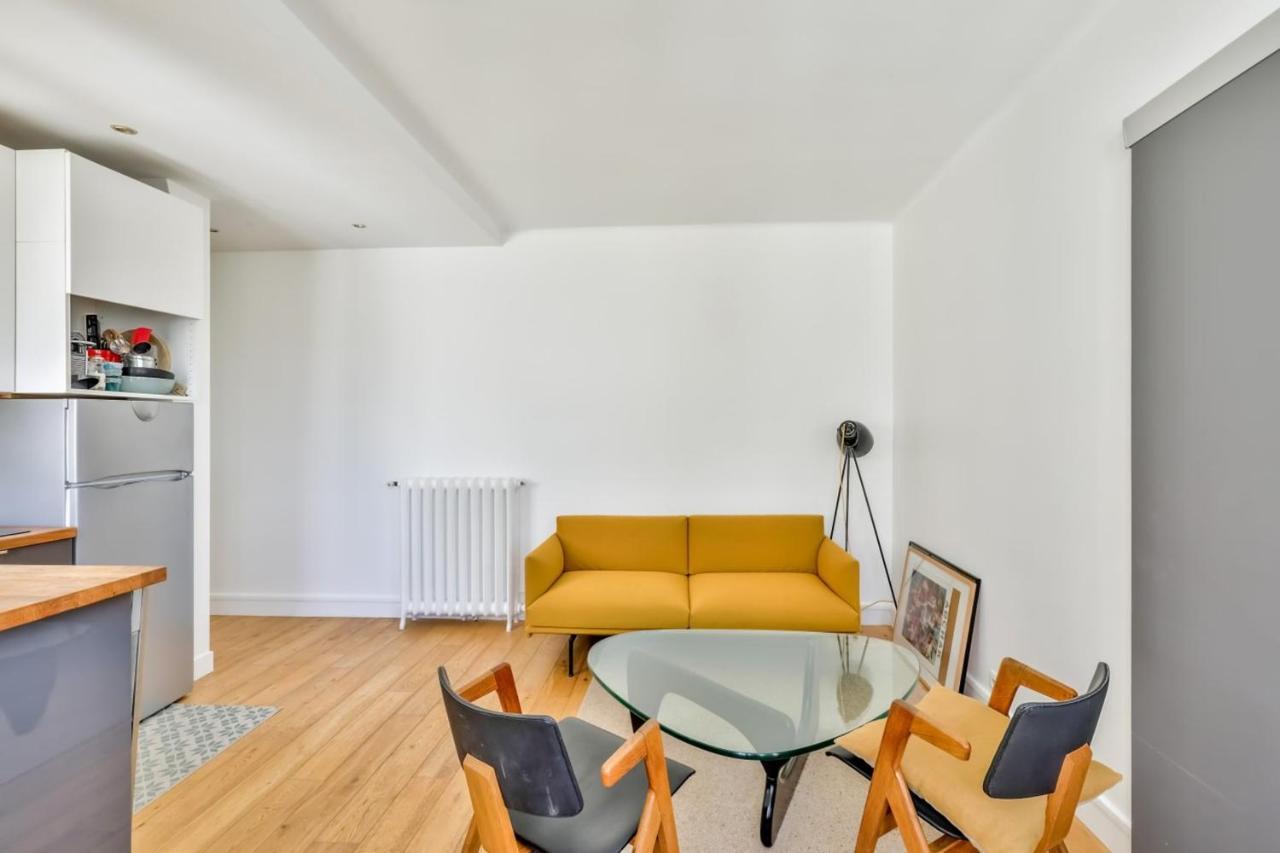 Sober For 2 People - 12e Paris