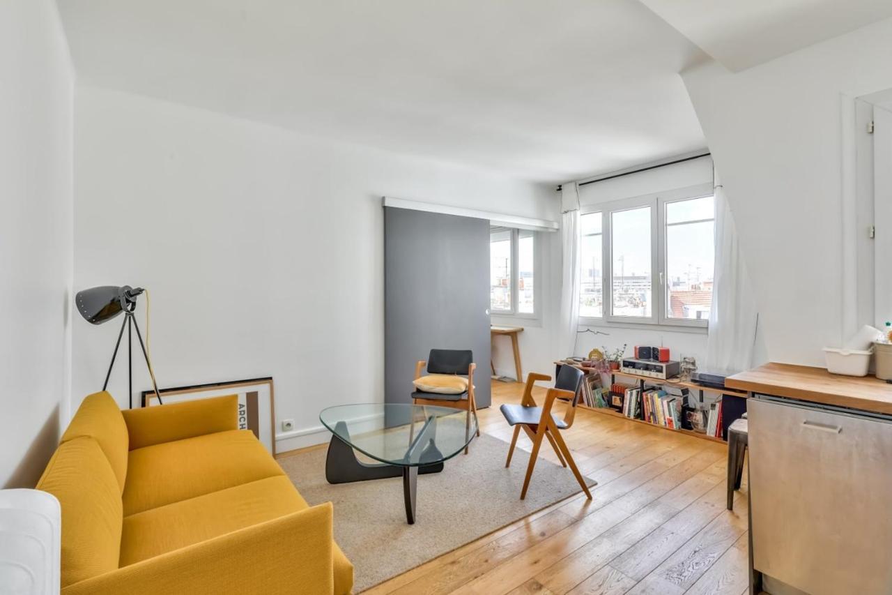 Sober For 2 People - 12e * Paris