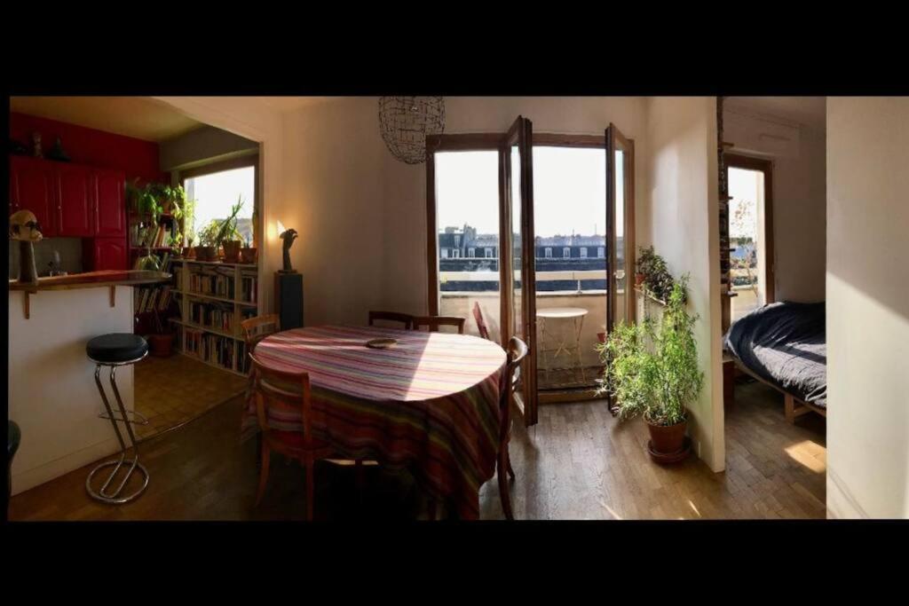 Appartement Le Charme De Montmartre A Ciel Ouvert *
