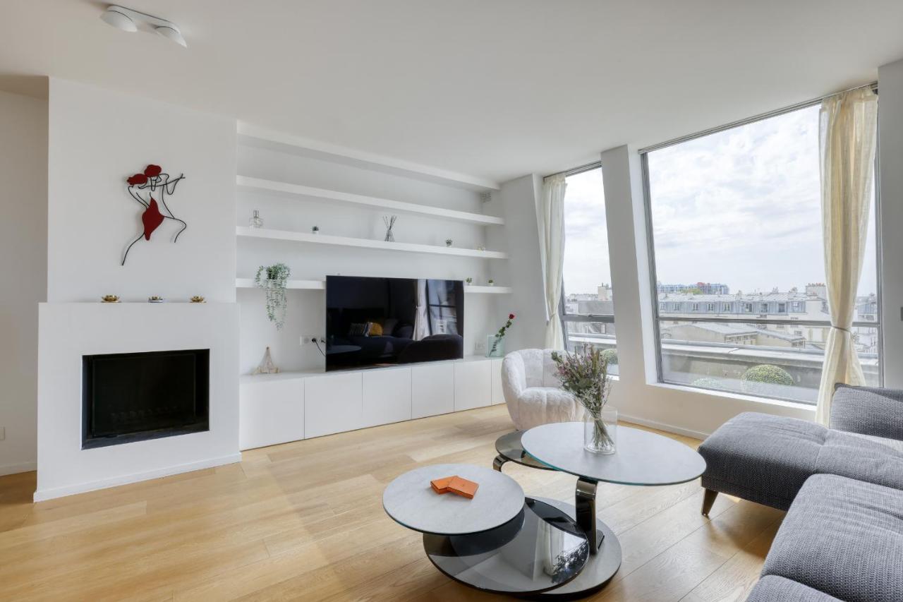 Apartment Luxury Penthouse With A/c Terrace & View-le Marais Paris