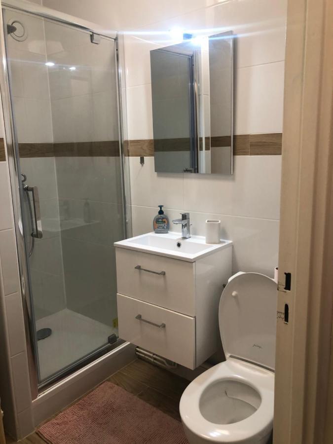 Apartment Cozy Parisian In The Heart Of The 19th Arrondissement *