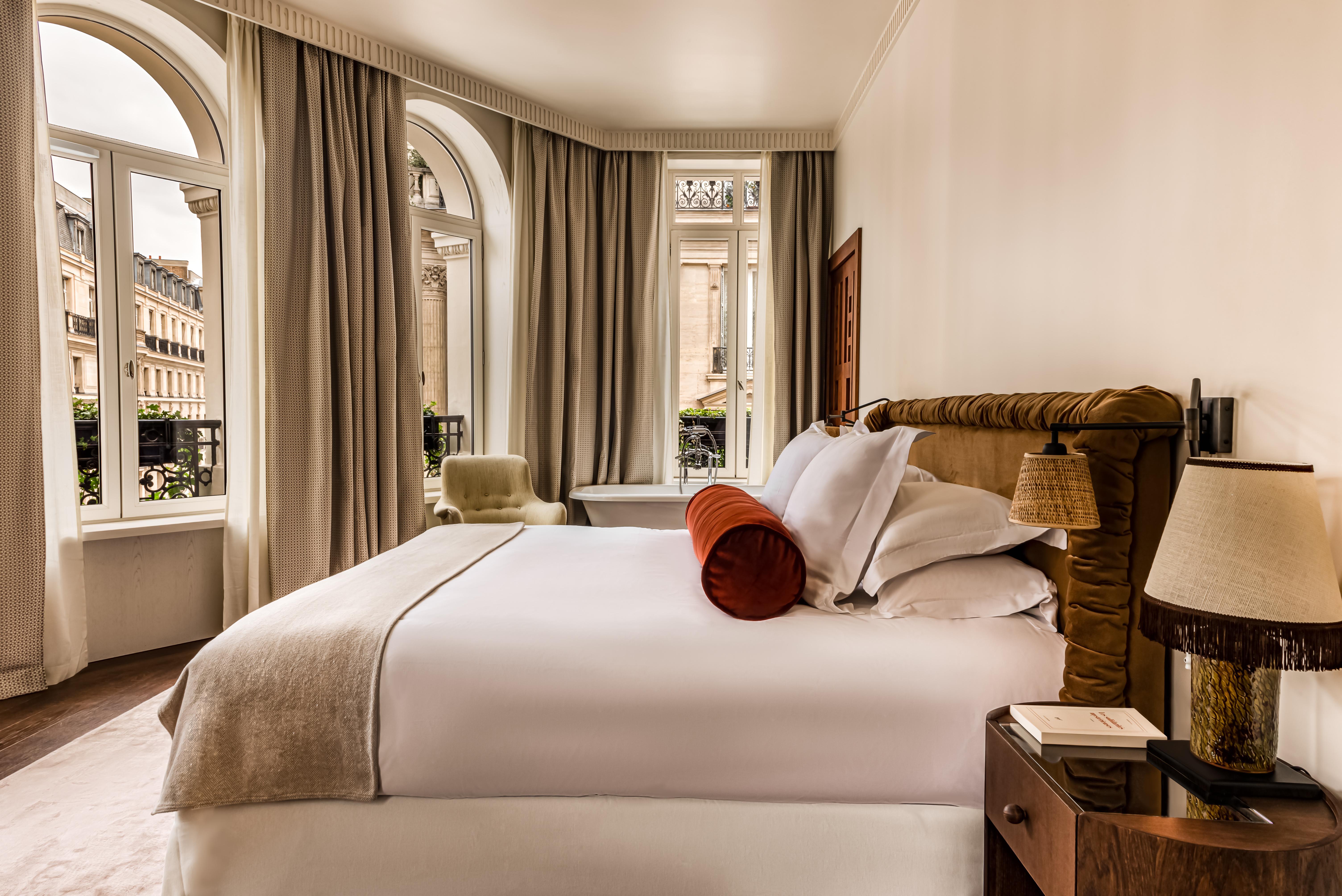 Chateau Des Fleurs - Champs-elysees Hotel 5*