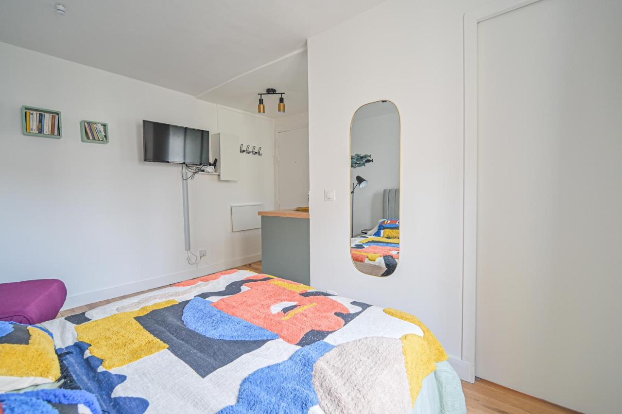 Studio Parisien - Quai Valmy Appartement