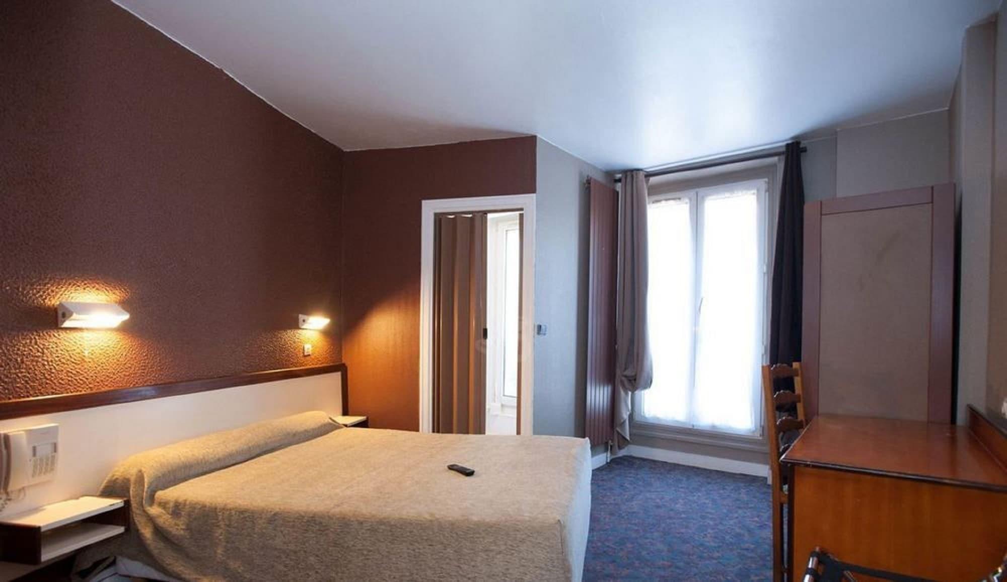 Grand De Hotel Paris