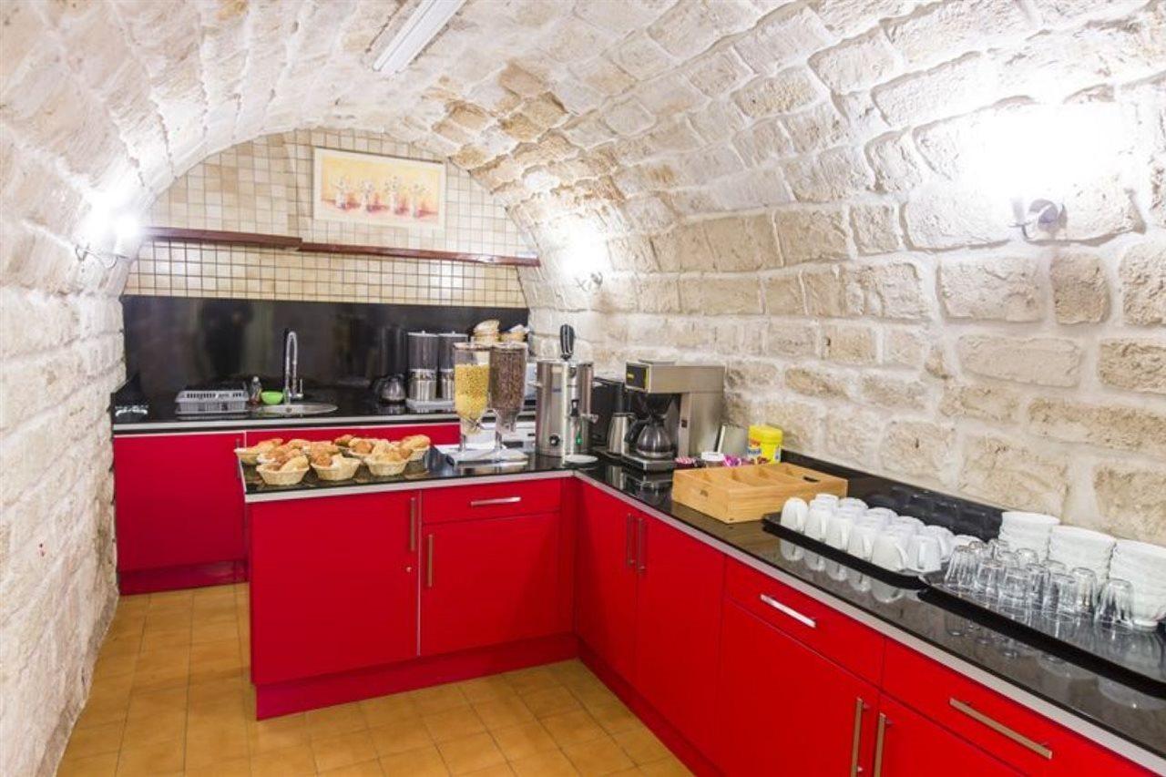 Hipotel Pere-lachaise Republique Hotel Paris