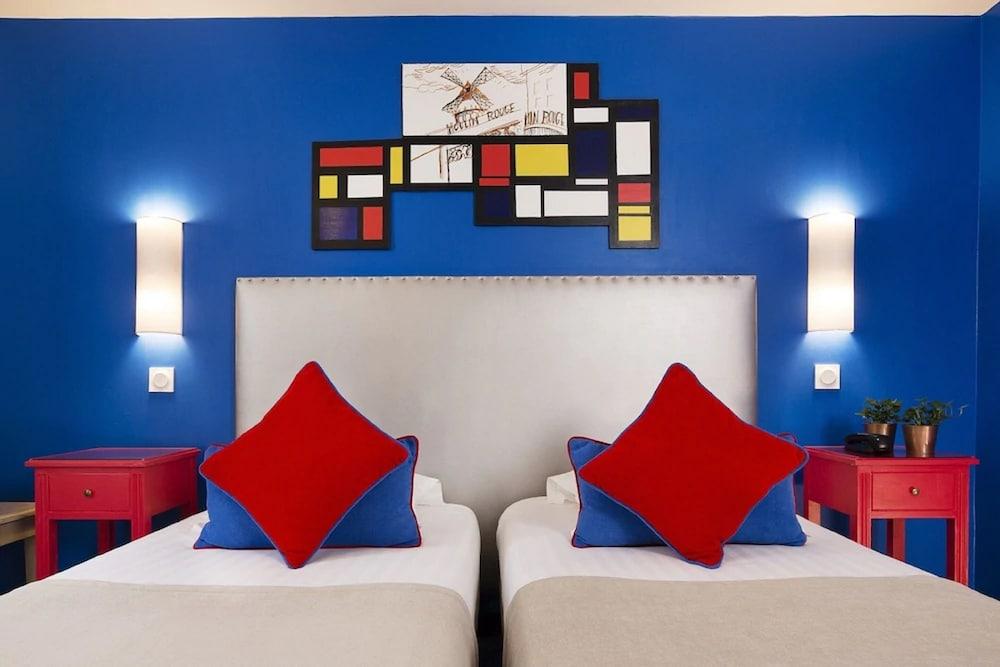 Hotel Du Mont Dore Batignolles 3*