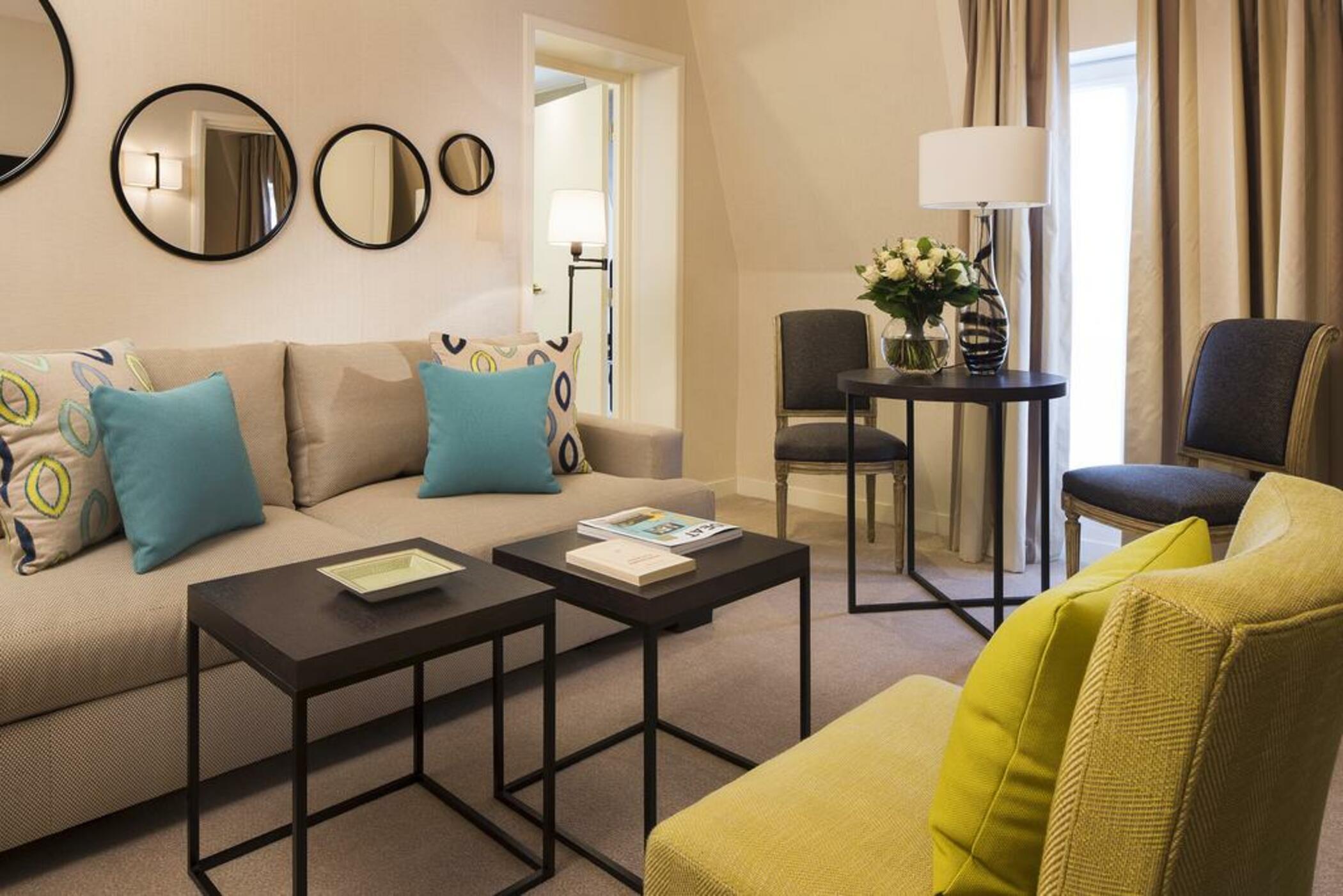 Balmoral Champs Elysées Hotel 4*