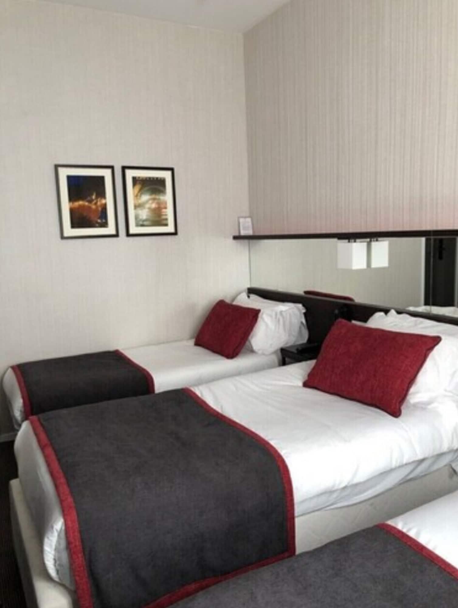 Hotel Charing Cross Paris