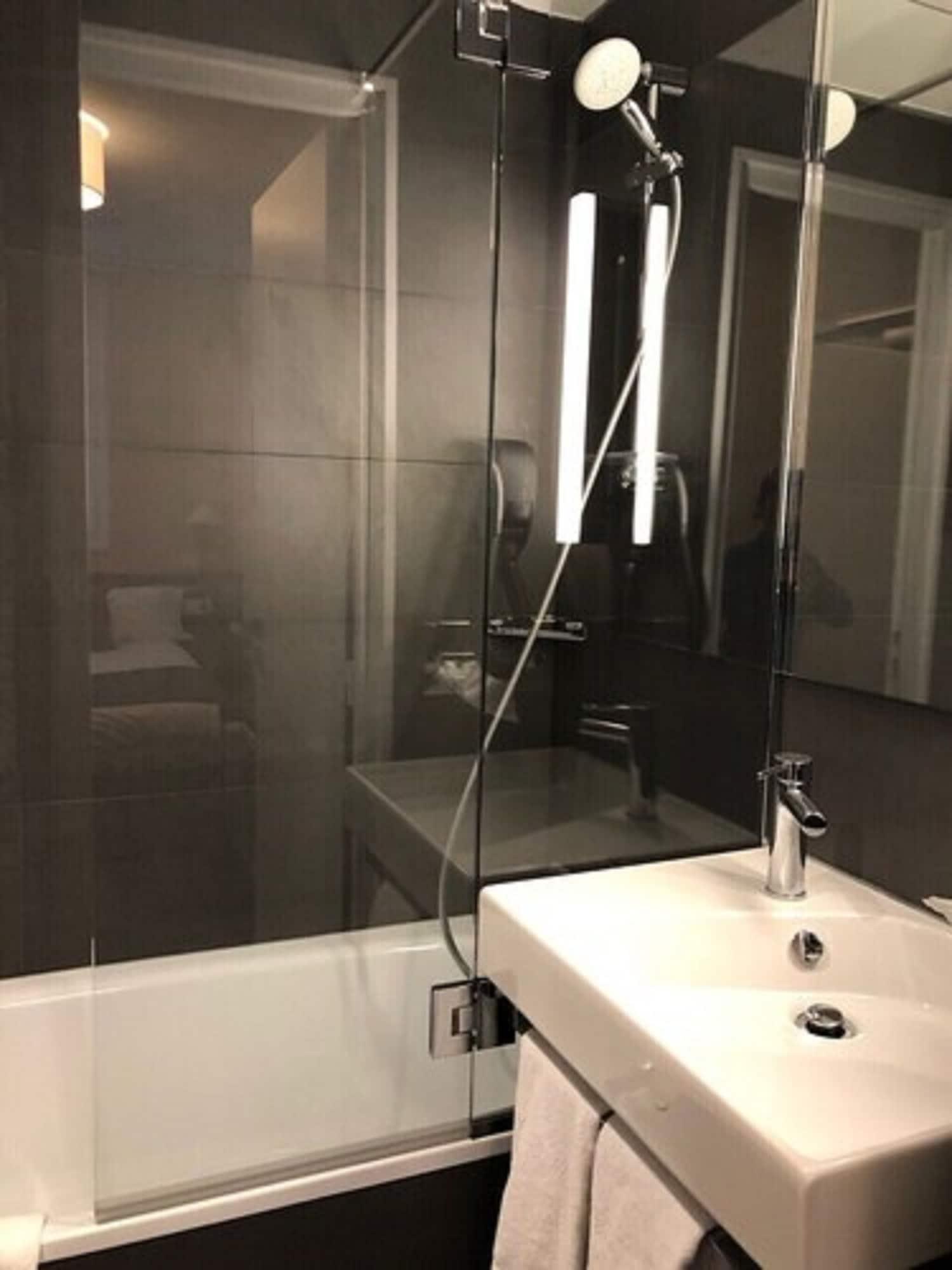 Charing Cross 3* Paris