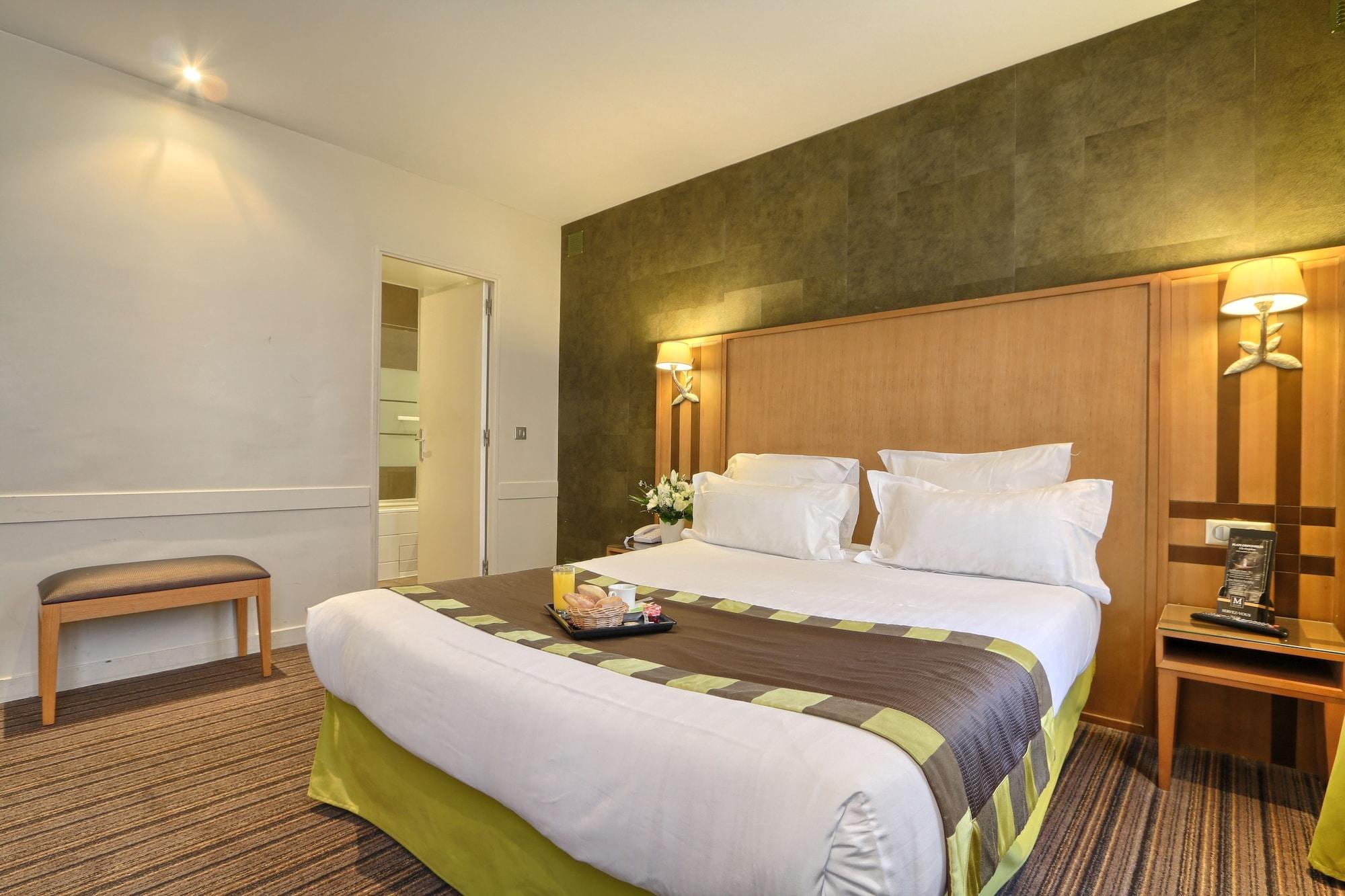 Mondial Hotel Paris