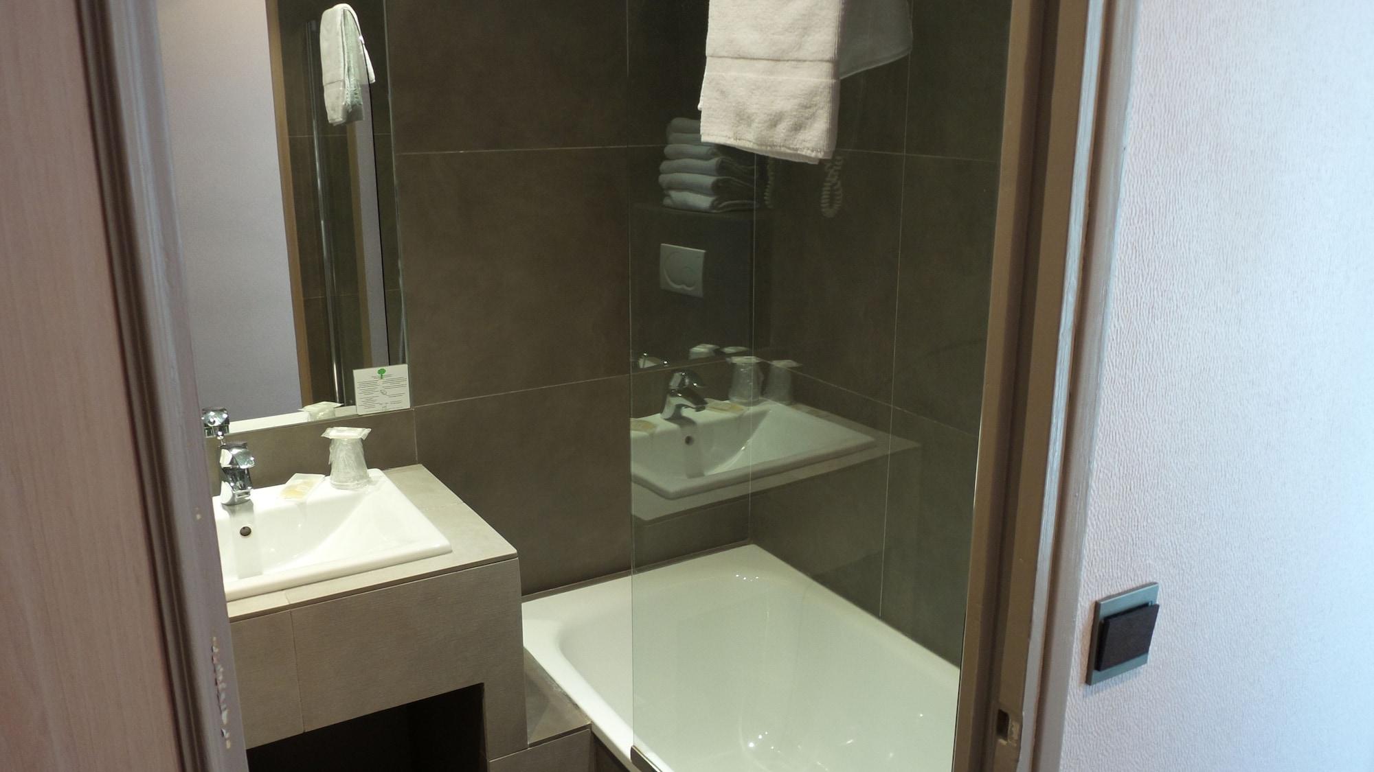 Des Arenes Hotel