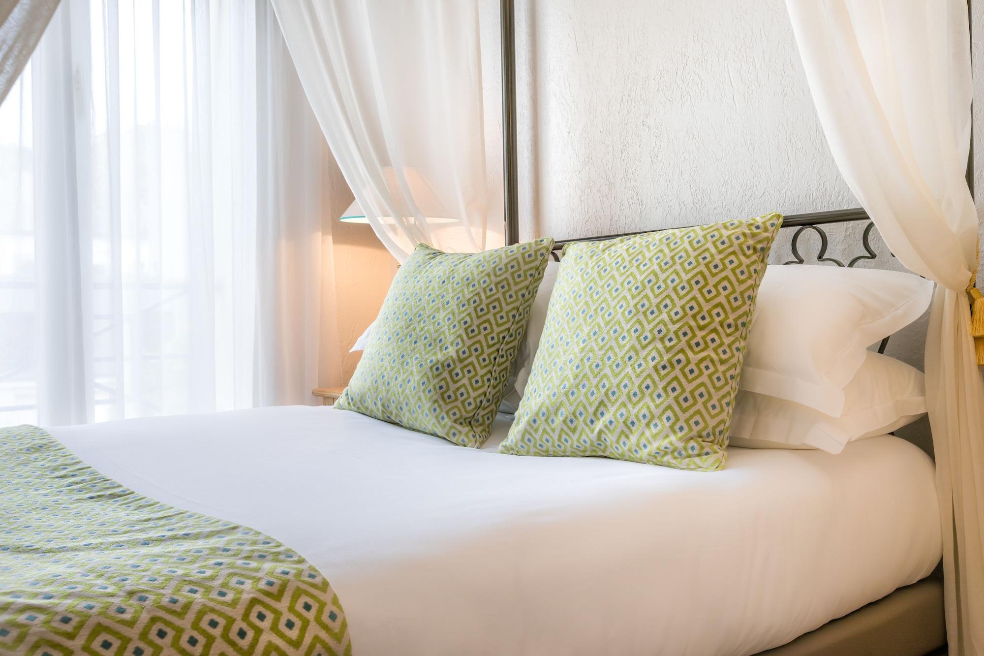 Alessandra Hotel 4*