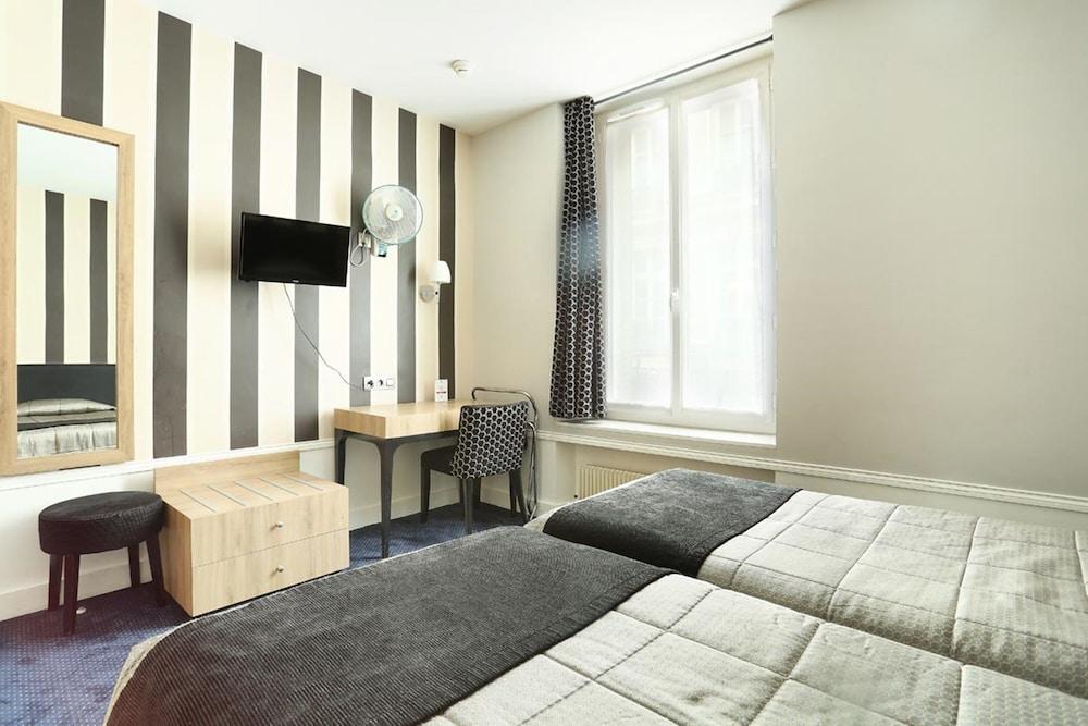 De La Boetie 4*