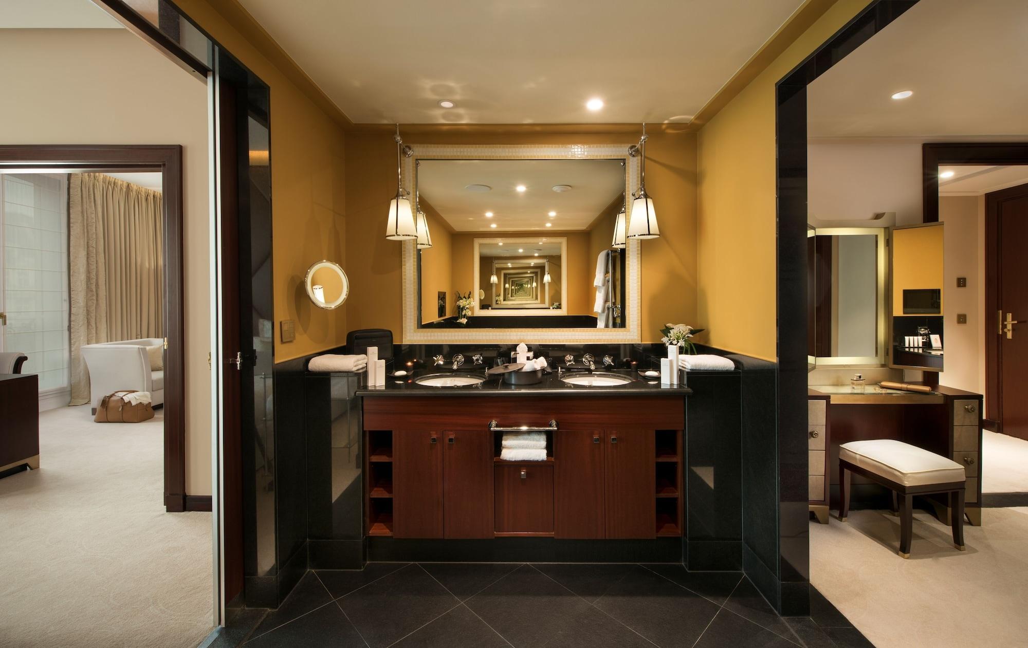 Barrière Fouquet's 5* Paris