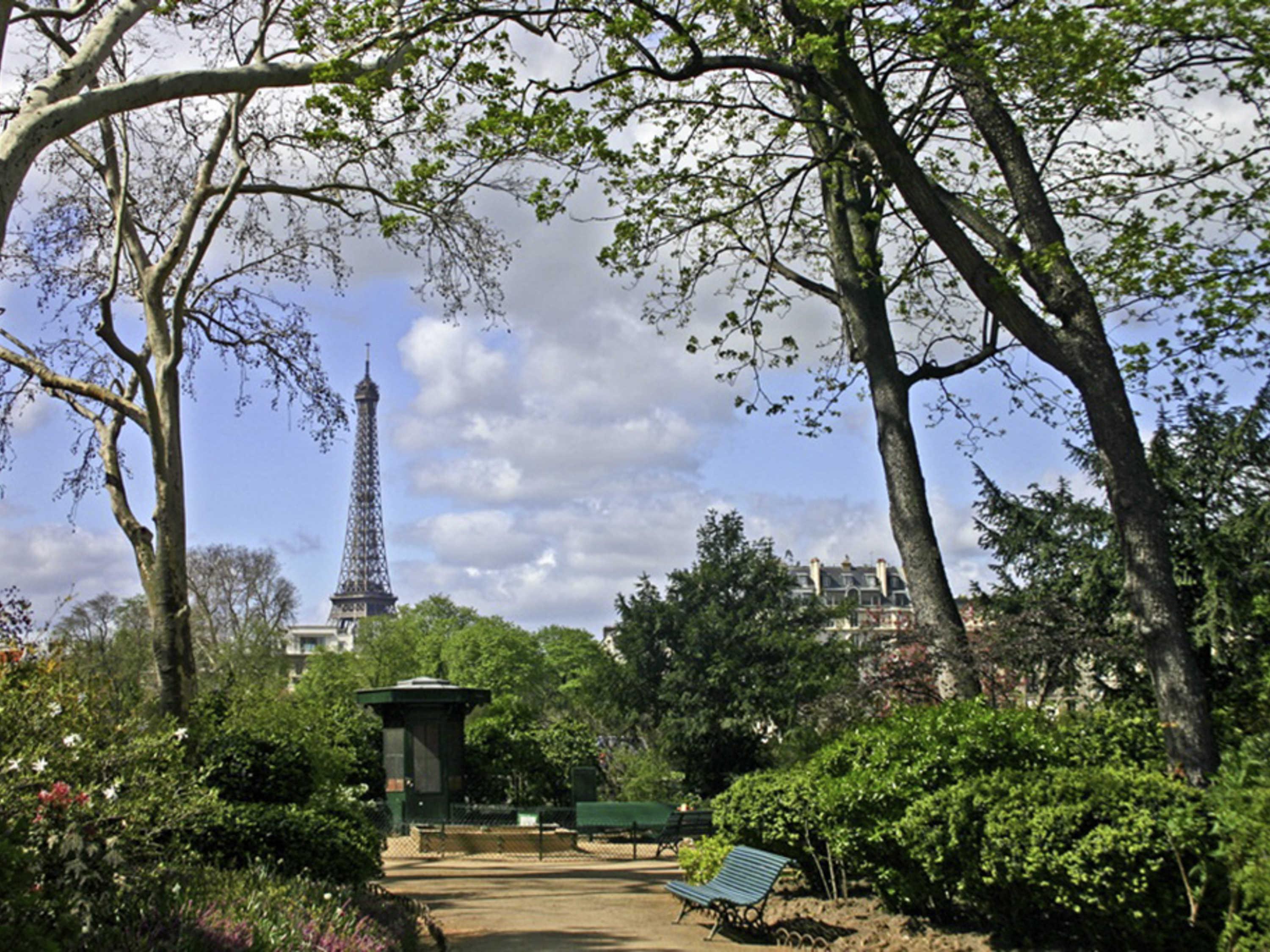Ibis Tour Eiffel Cambronne 15eme Hotel