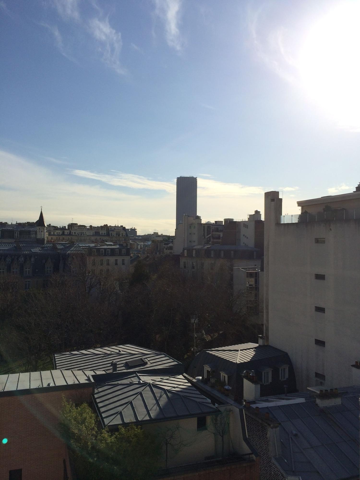 Hotel Saxe Eiffel