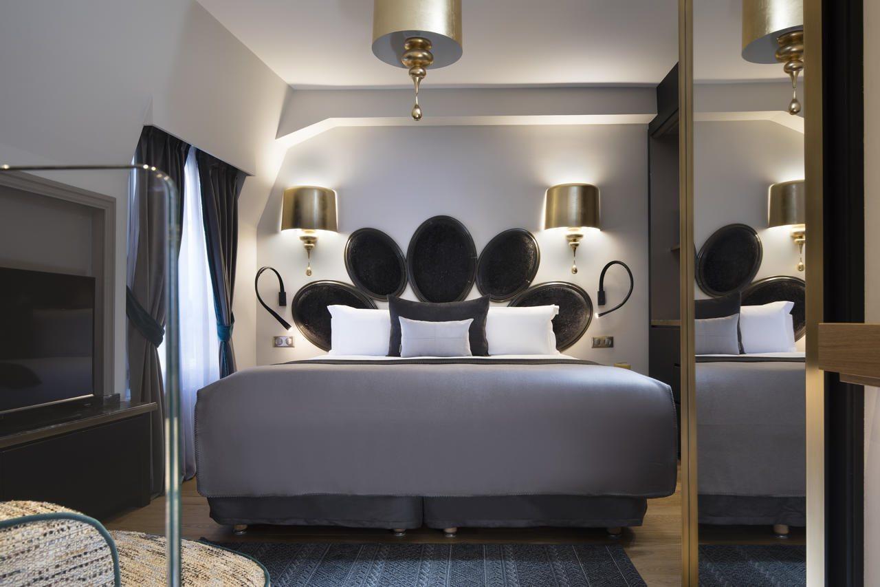 Lumen Louvre Hotel