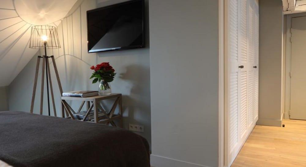 New Roblin Hotel Paris