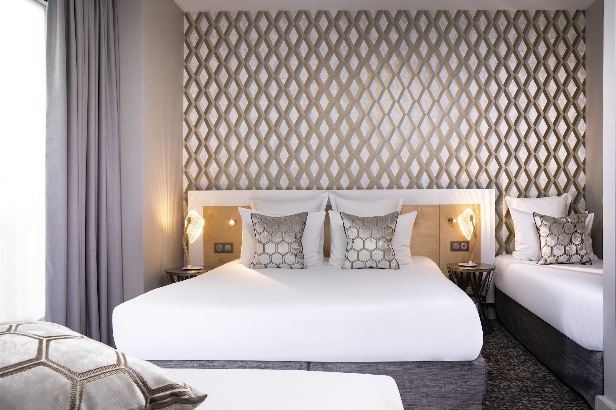 Bastille Hotel