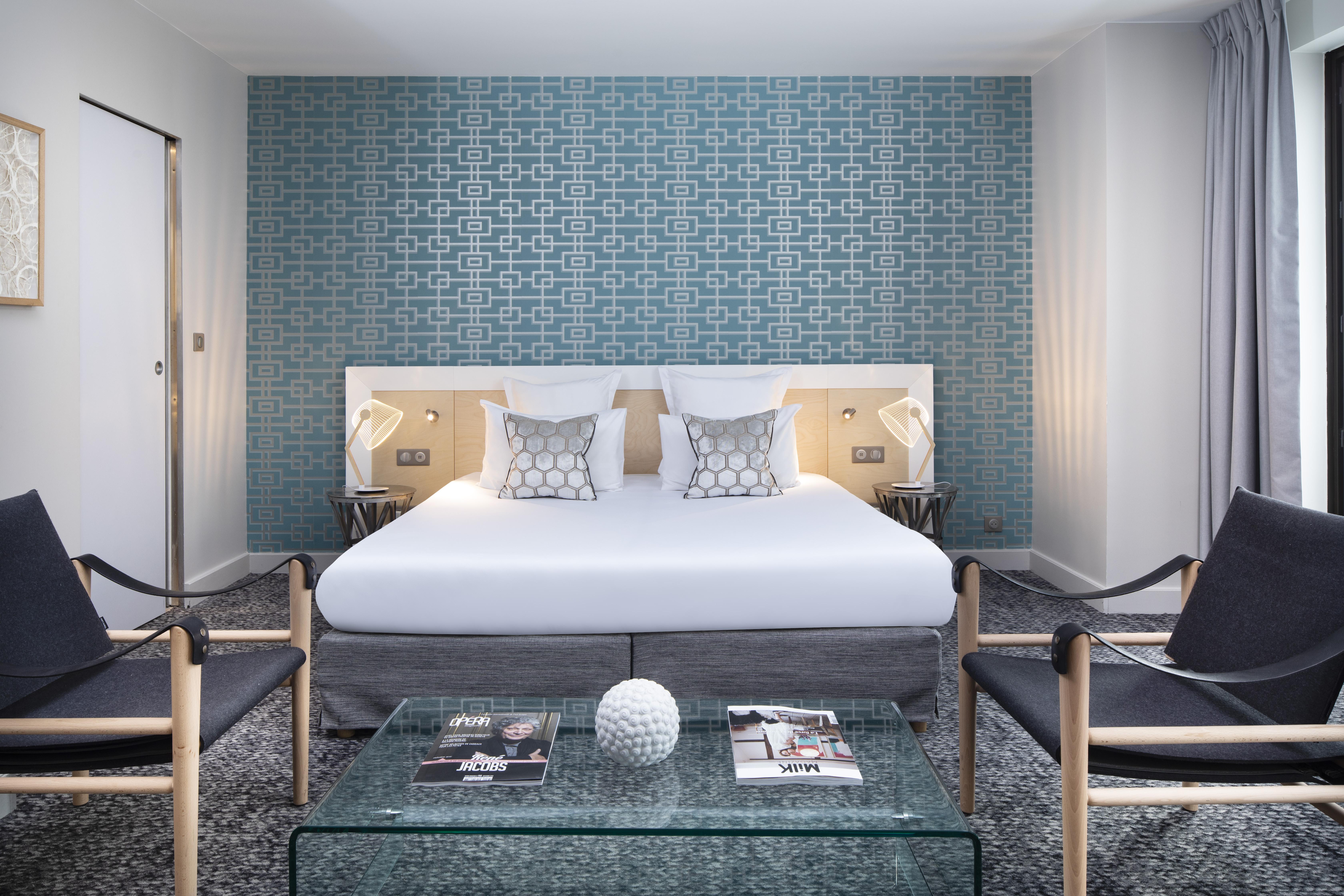 Bastille Hotel