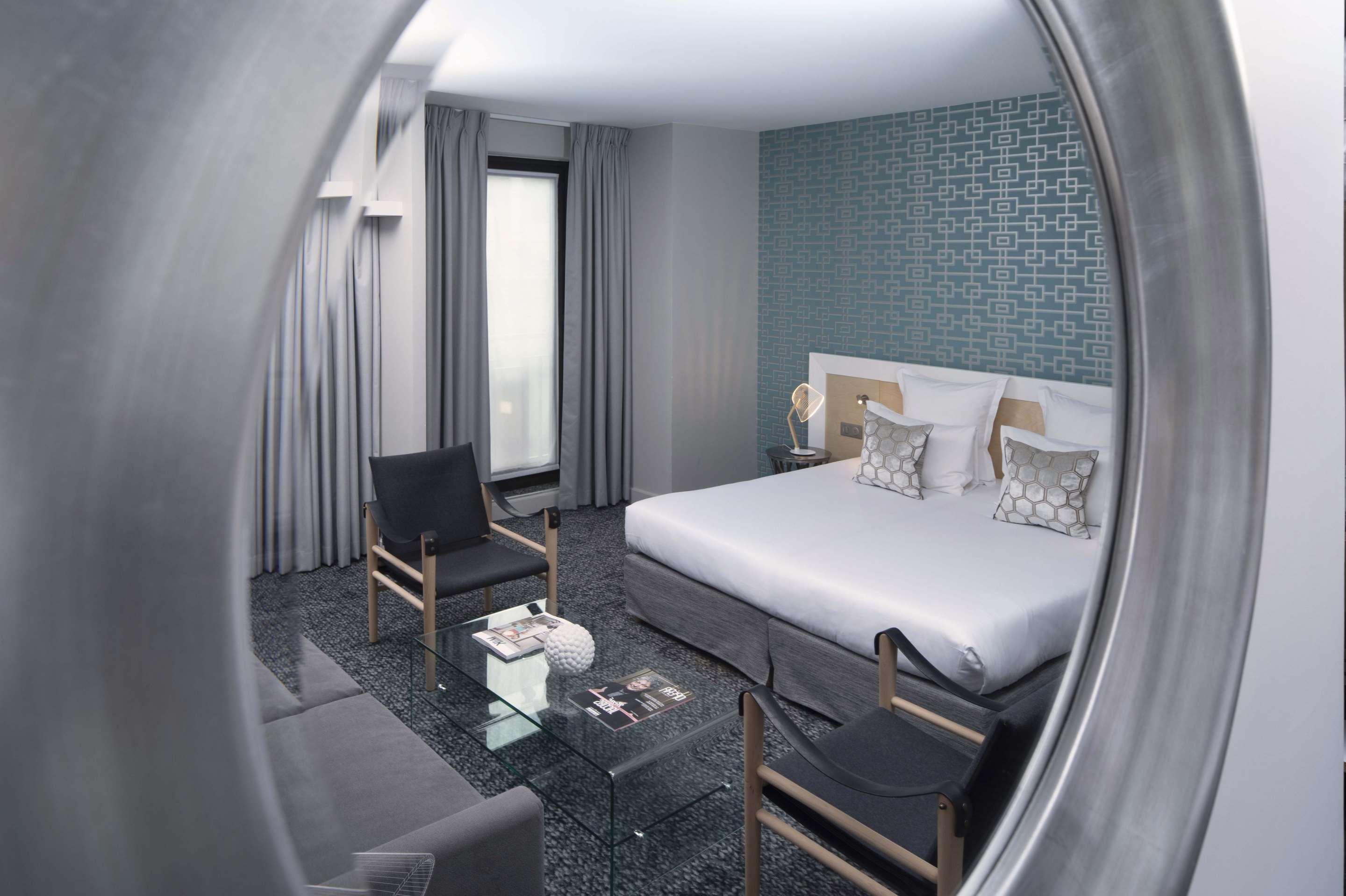 Bastille Hotel