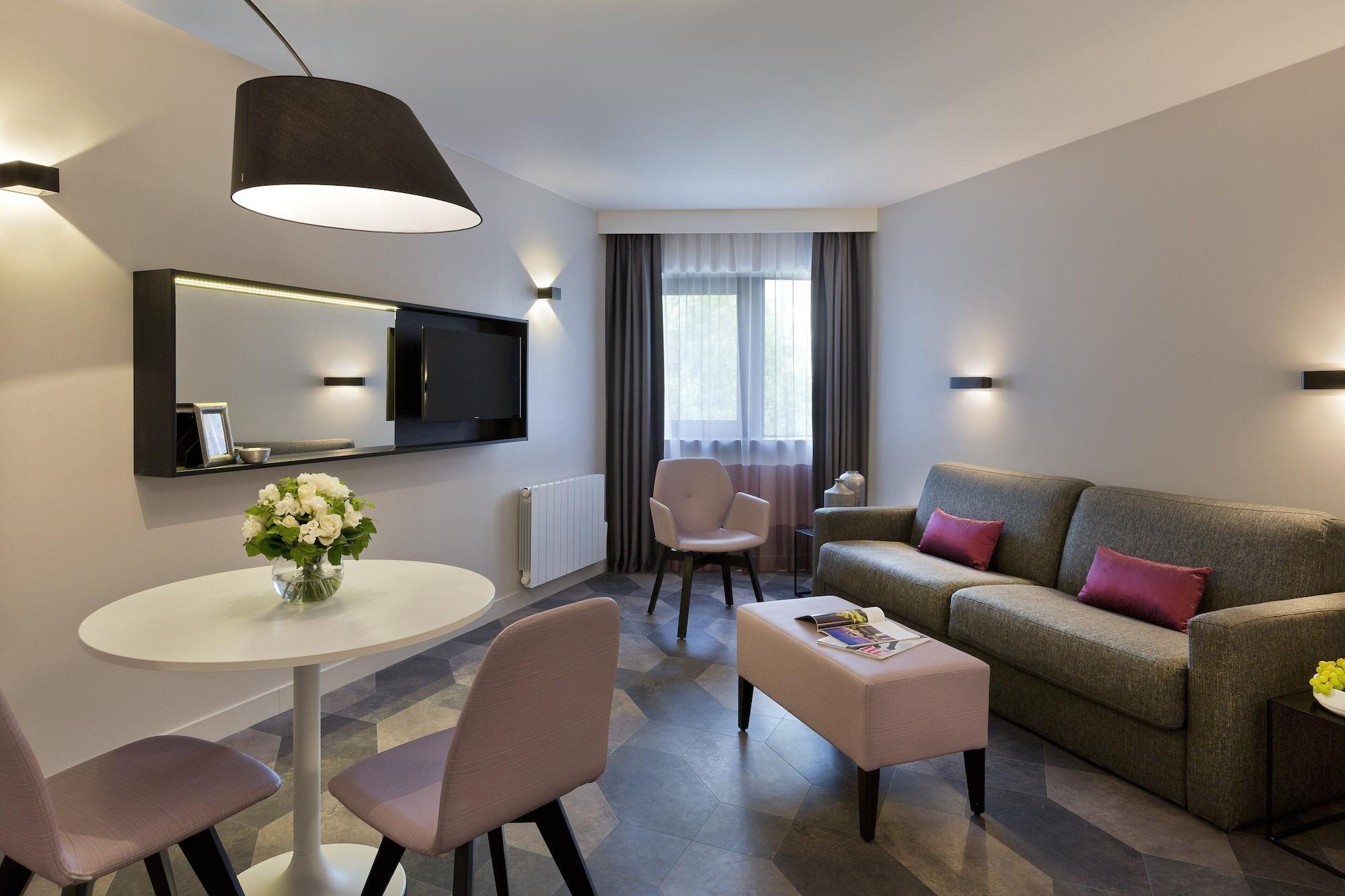 Aparthotel Citadines Trocadero 3*
