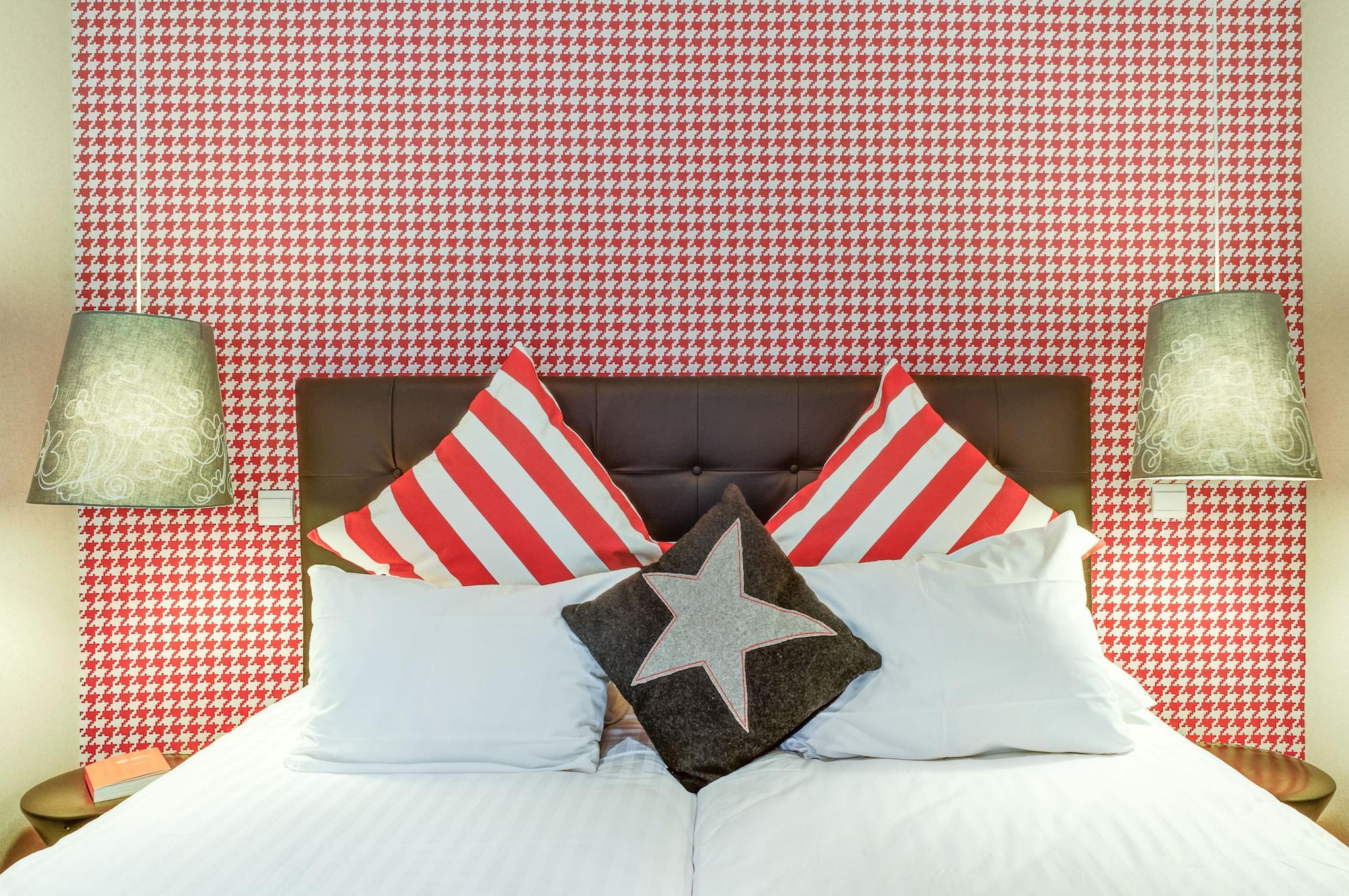 Ze Hotel 4*