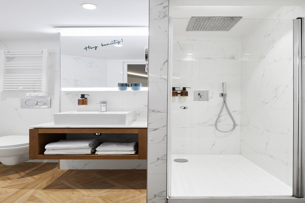 Petit Lafayette Hotel Paris