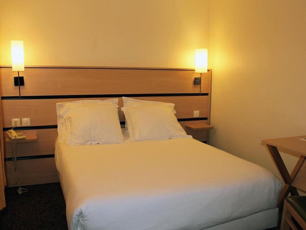New Saint Lazare Hotel