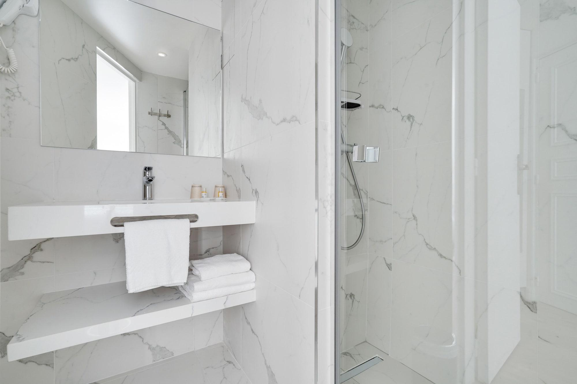 B Square Hotel Paris