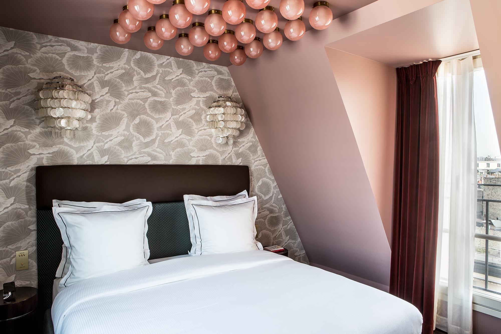 Du Rond-point Des Champs-elysees - Esprit De France Hotel Paris