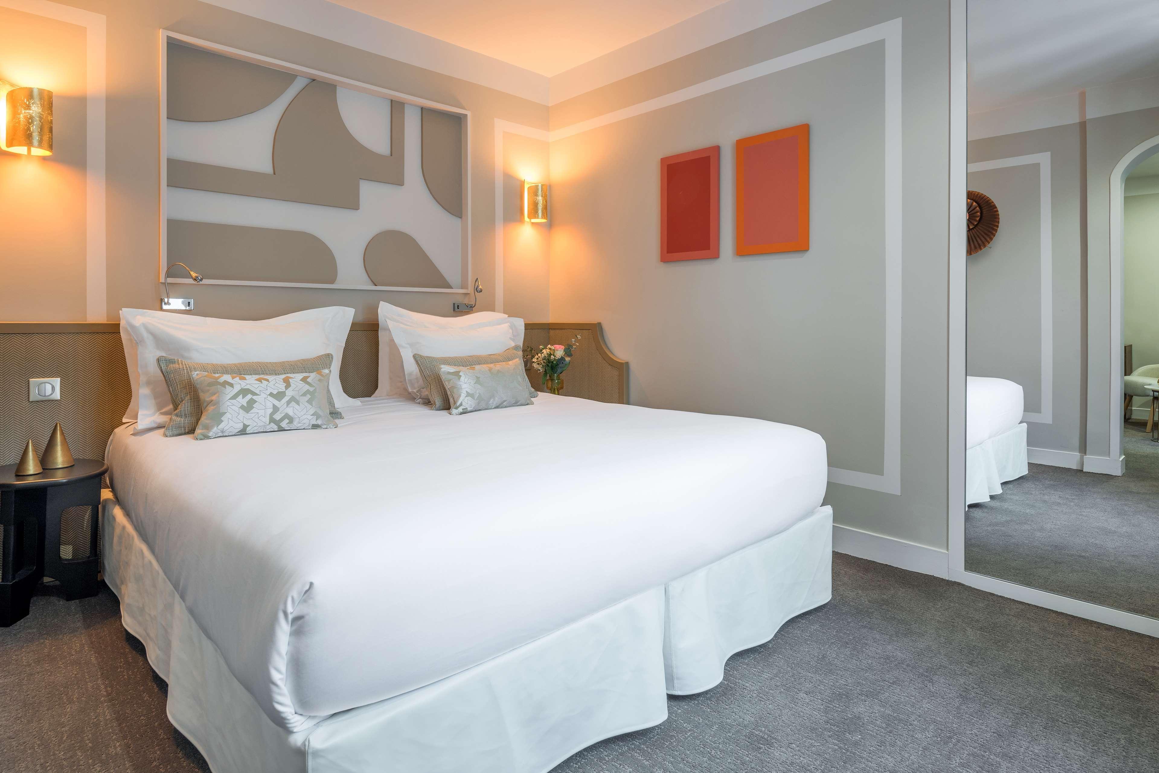 Camille Tapestry Collection By Hilton Paris