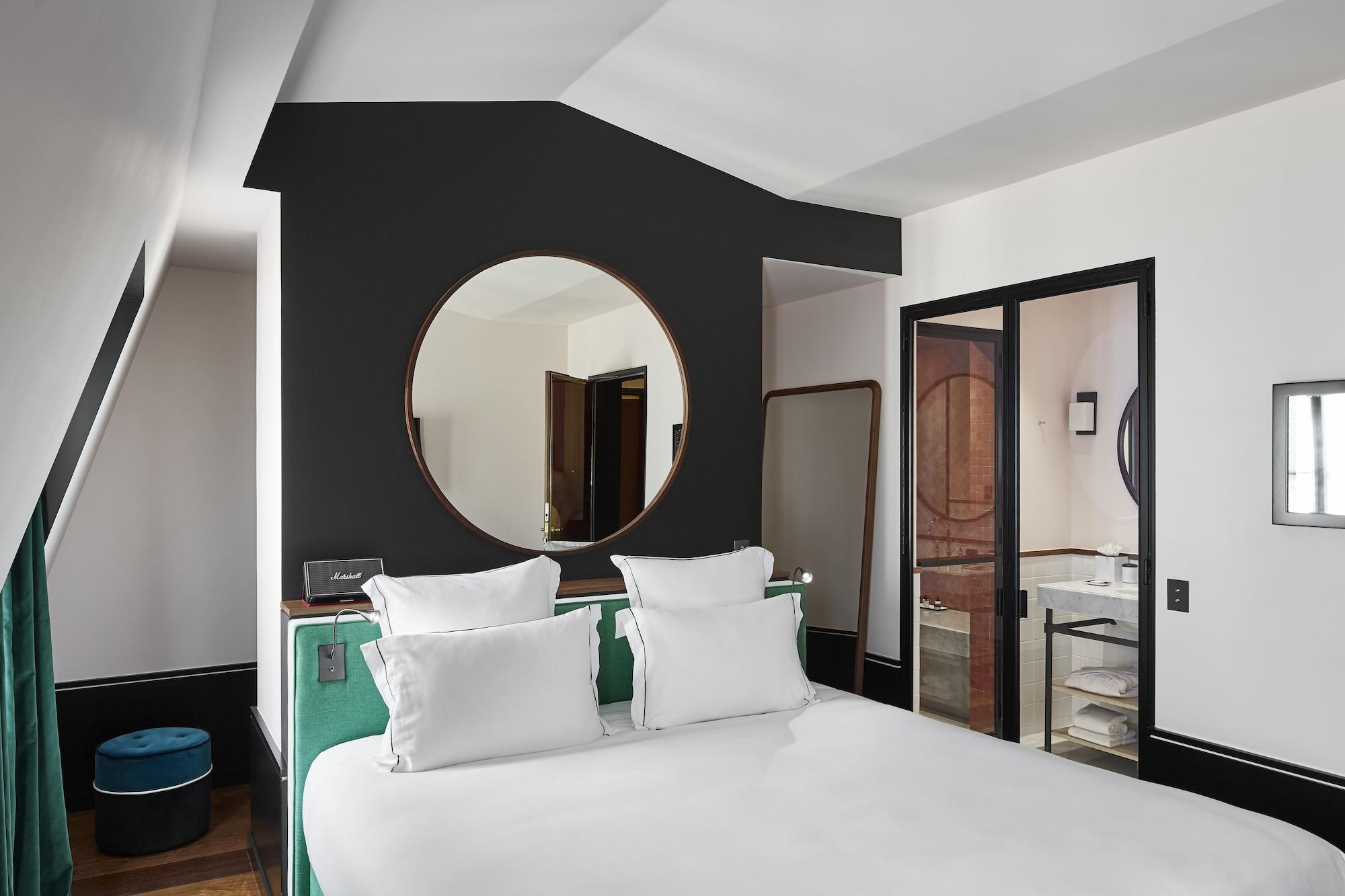 Hotel Le Roch & Paris