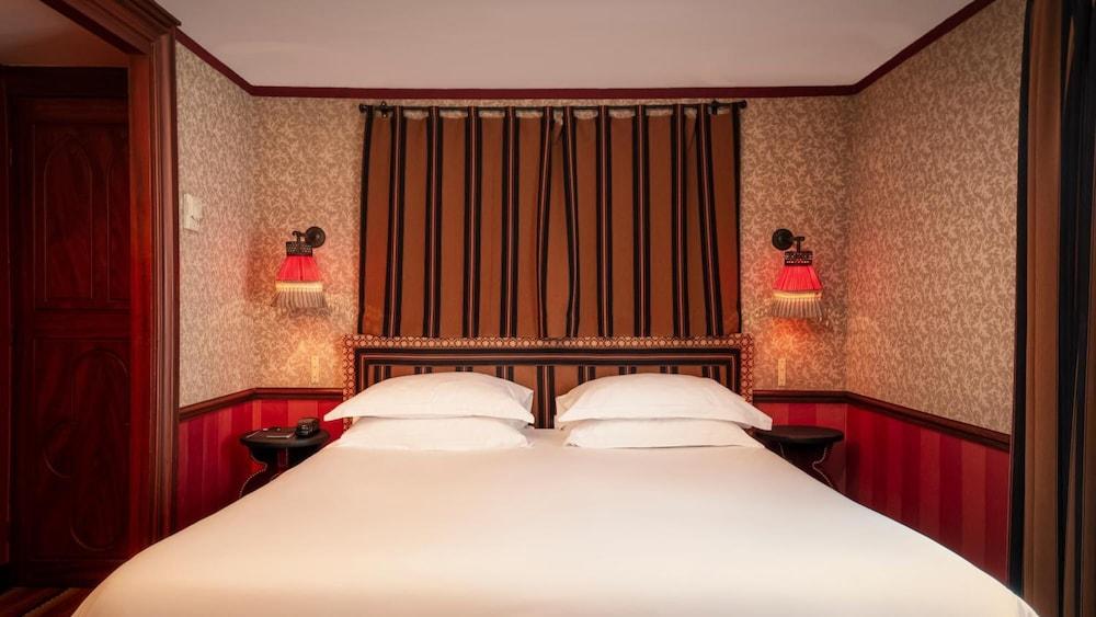 Du Bourg Tibourg Hotel 4*