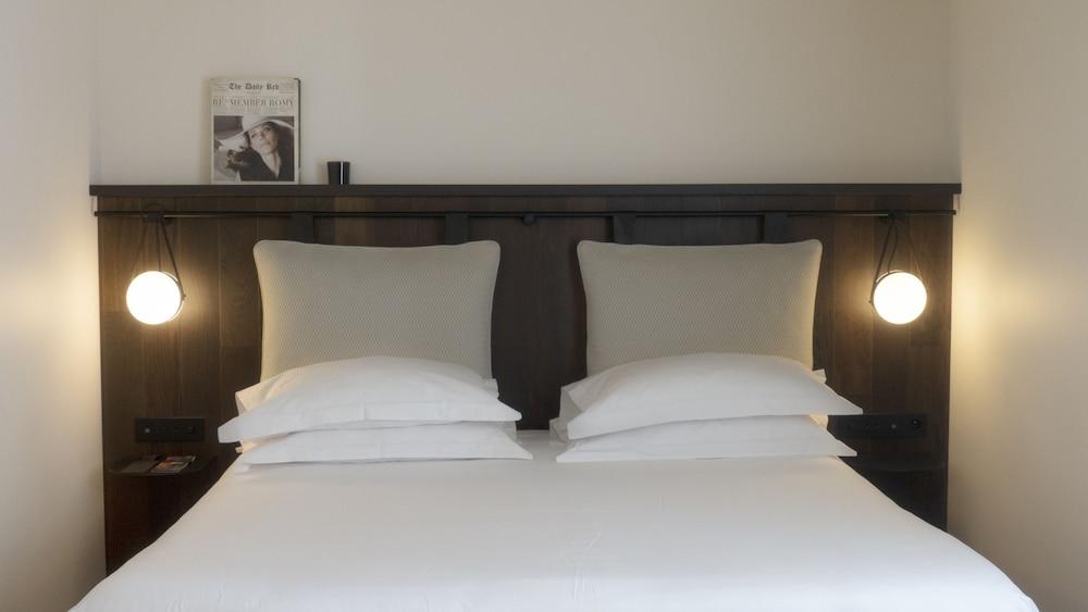 Bourg Tibourg Hotel 4*