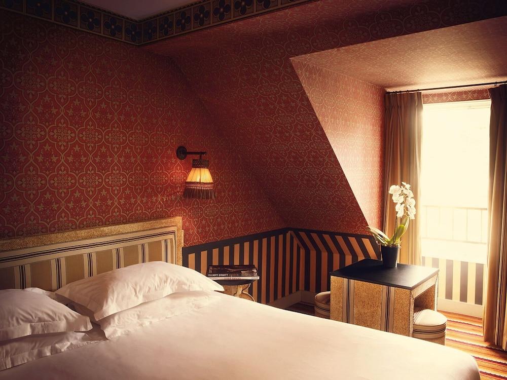 Hotel Du Bourg Tibourg