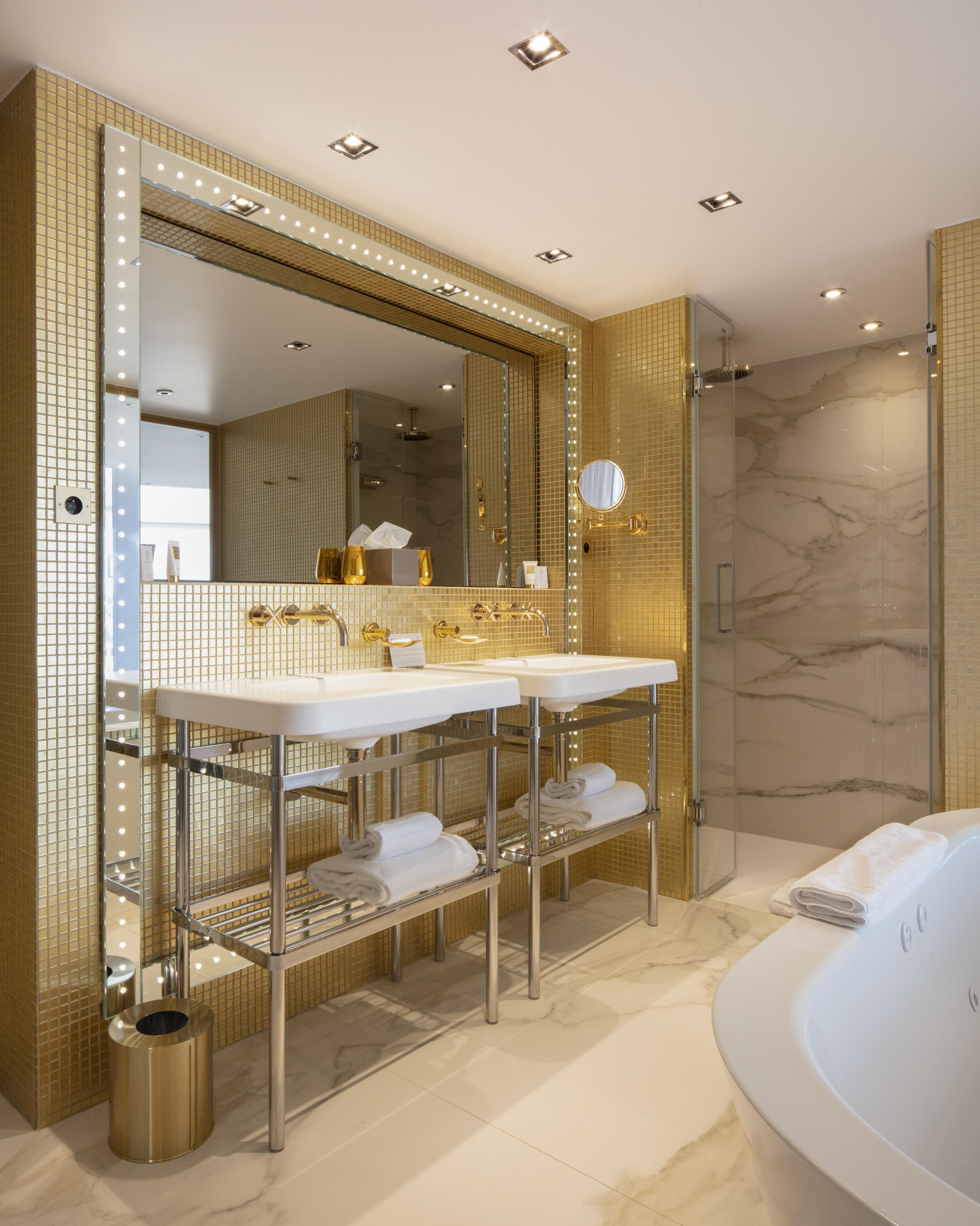 Bowmann Hotel 5*